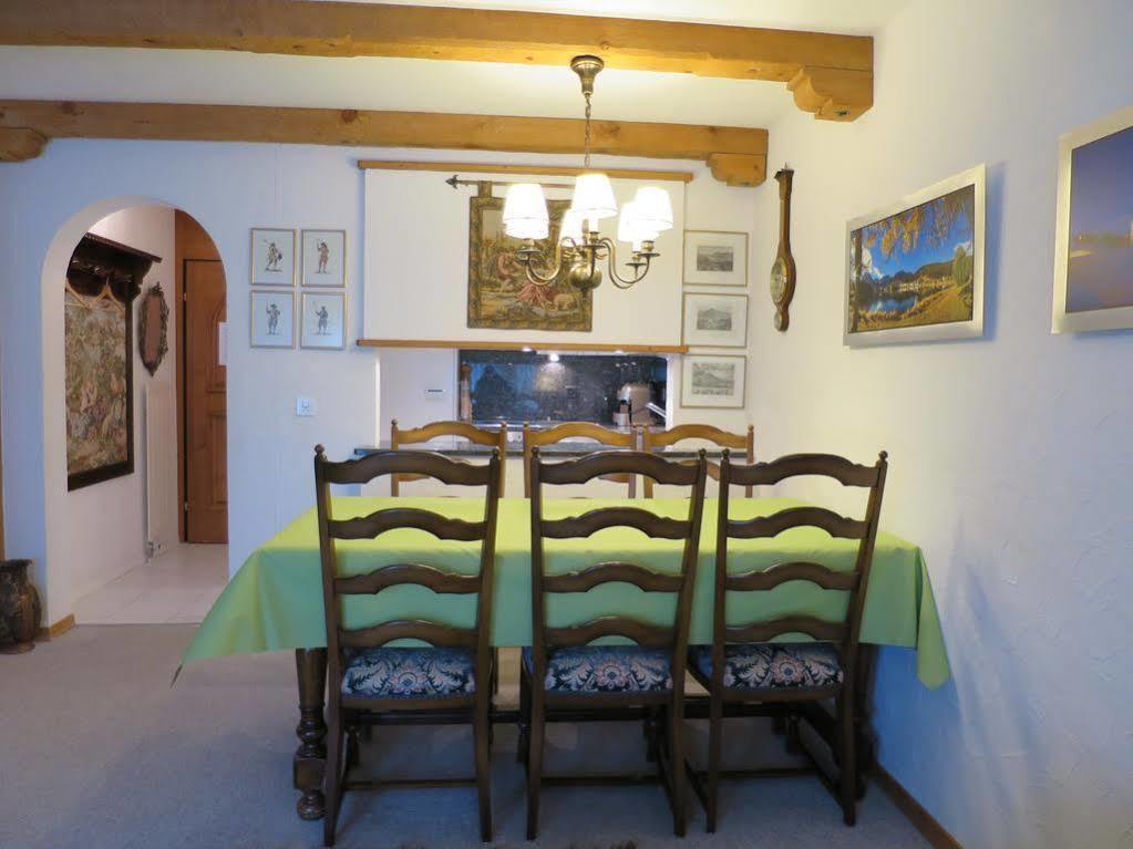 Villa Franca E06 Arosa Luaran gambar